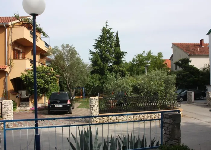 Διαμέρισμα With Parking Space Biograd Na Moru, Biograd - 6201 *