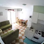 Apartamento Apartments With Parking Space Biograd Na Moru - 6201 Biograd Na Moru