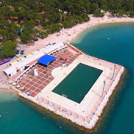 Apartamento Apartments With Parking Space Biograd Na Moru - 6201