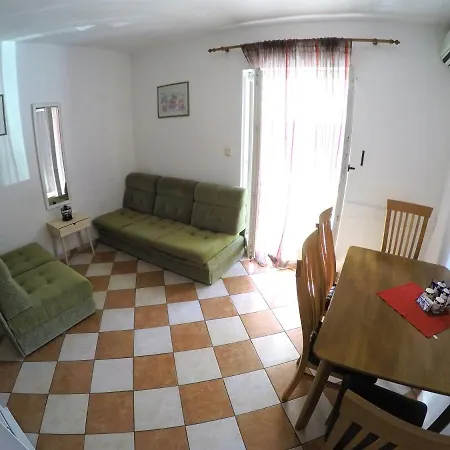 With Parking Space - 6201 Appartement